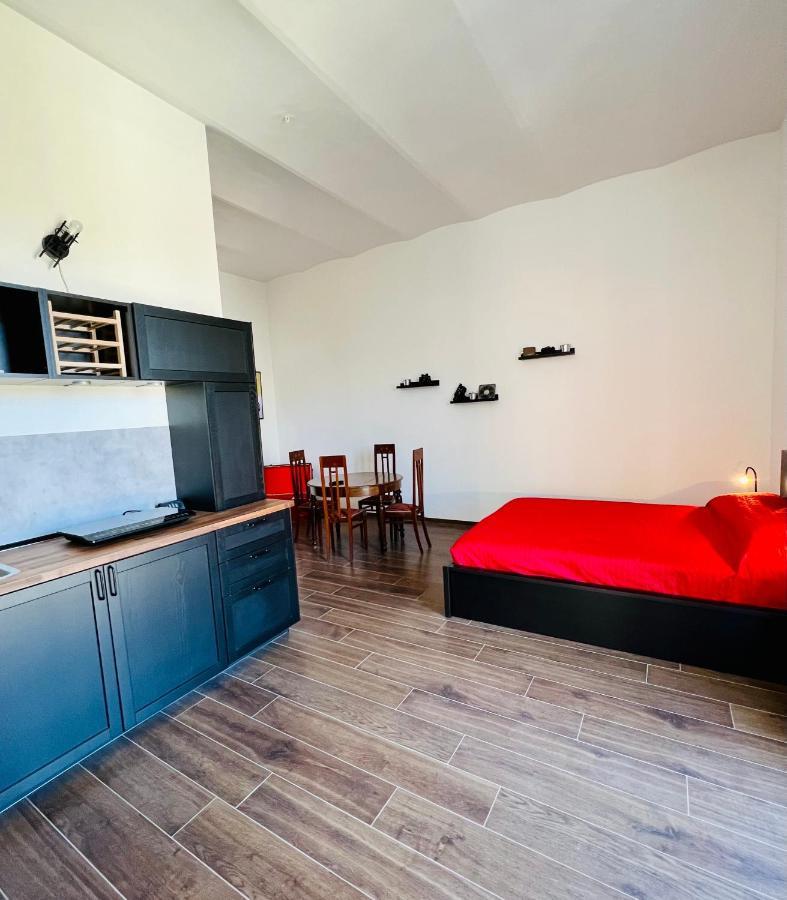 B&B Letterario Palazzo Pistocchi Teramo Eksteriør billede