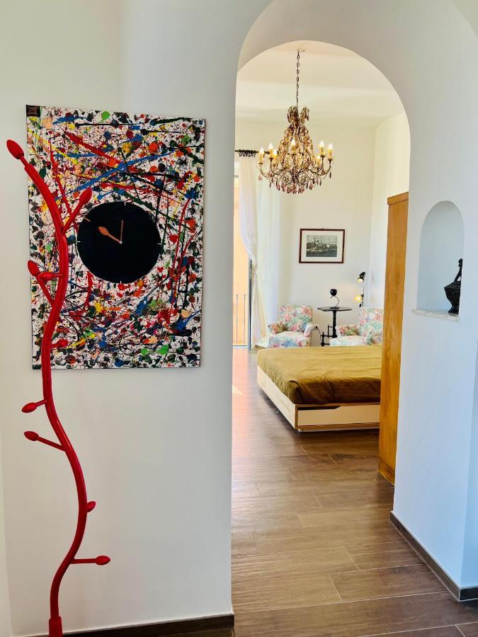 B&B Letterario Palazzo Pistocchi Teramo Eksteriør billede