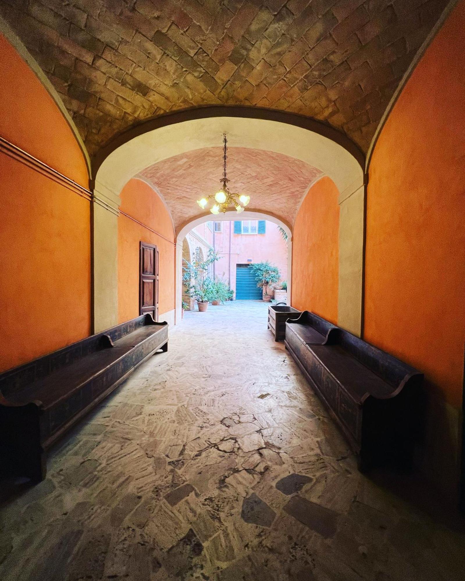 B&B Letterario Palazzo Pistocchi Teramo Eksteriør billede