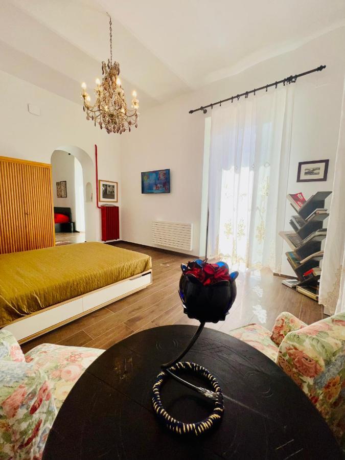 B&B Letterario Palazzo Pistocchi Teramo Eksteriør billede